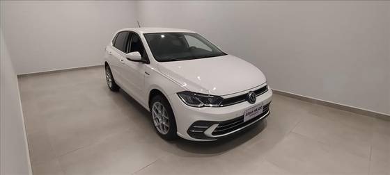 VOLKSWAGEN POLO 1.0 170 TSI HIGHLINE AUTOMÁTICO VOLKSWAGEN POLO 1.0 170 TSI HIGHLINE AUTOMÁTICO